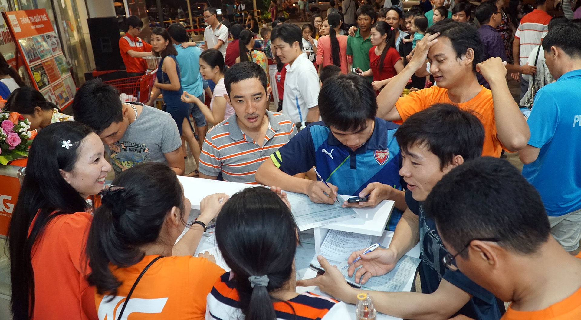 Ngay dau 4G o VN: Toc do cao, chua ho tro iPhone hinh anh