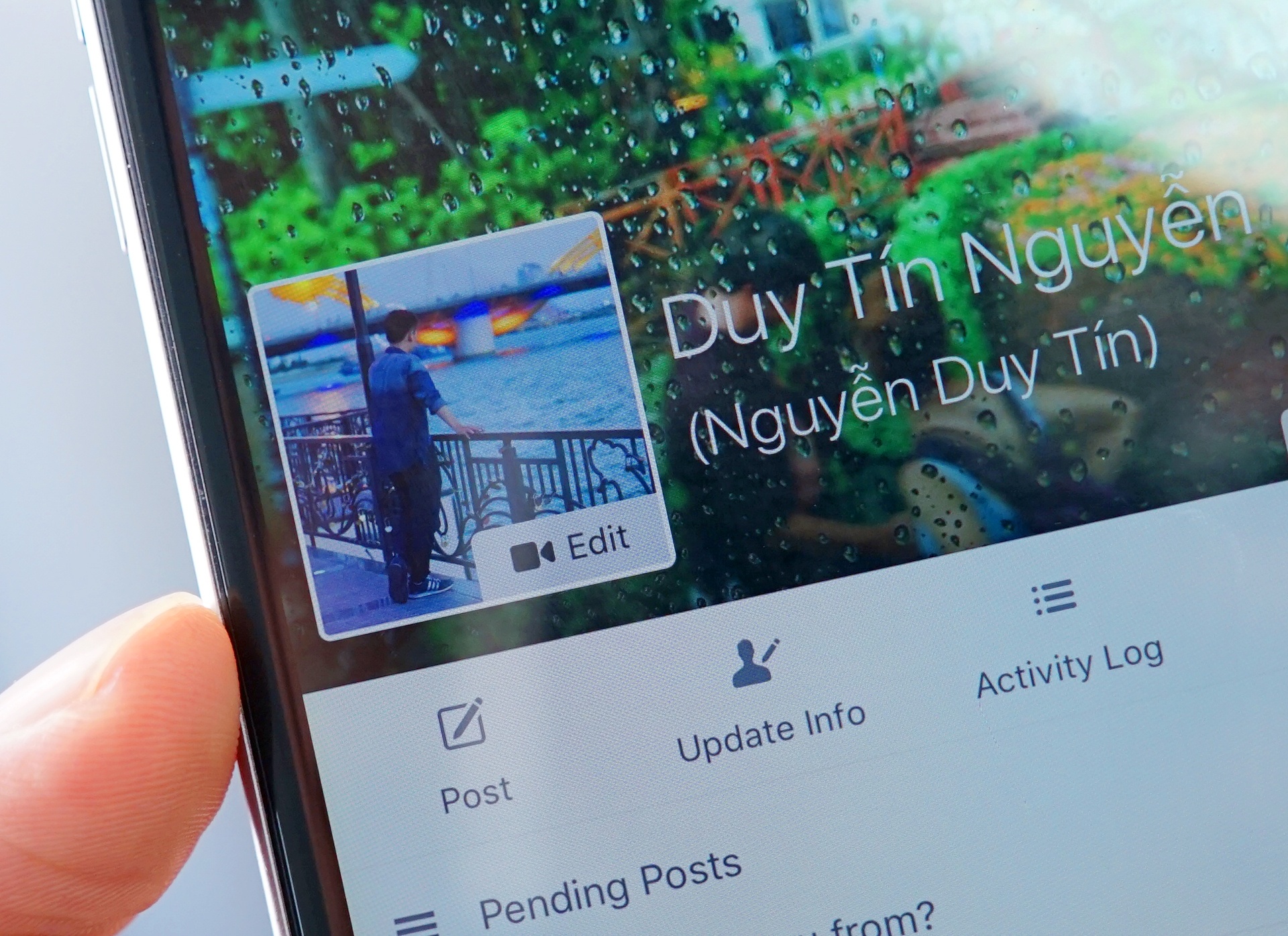 Facebook cho dung video lam avatar o VN hinh anh