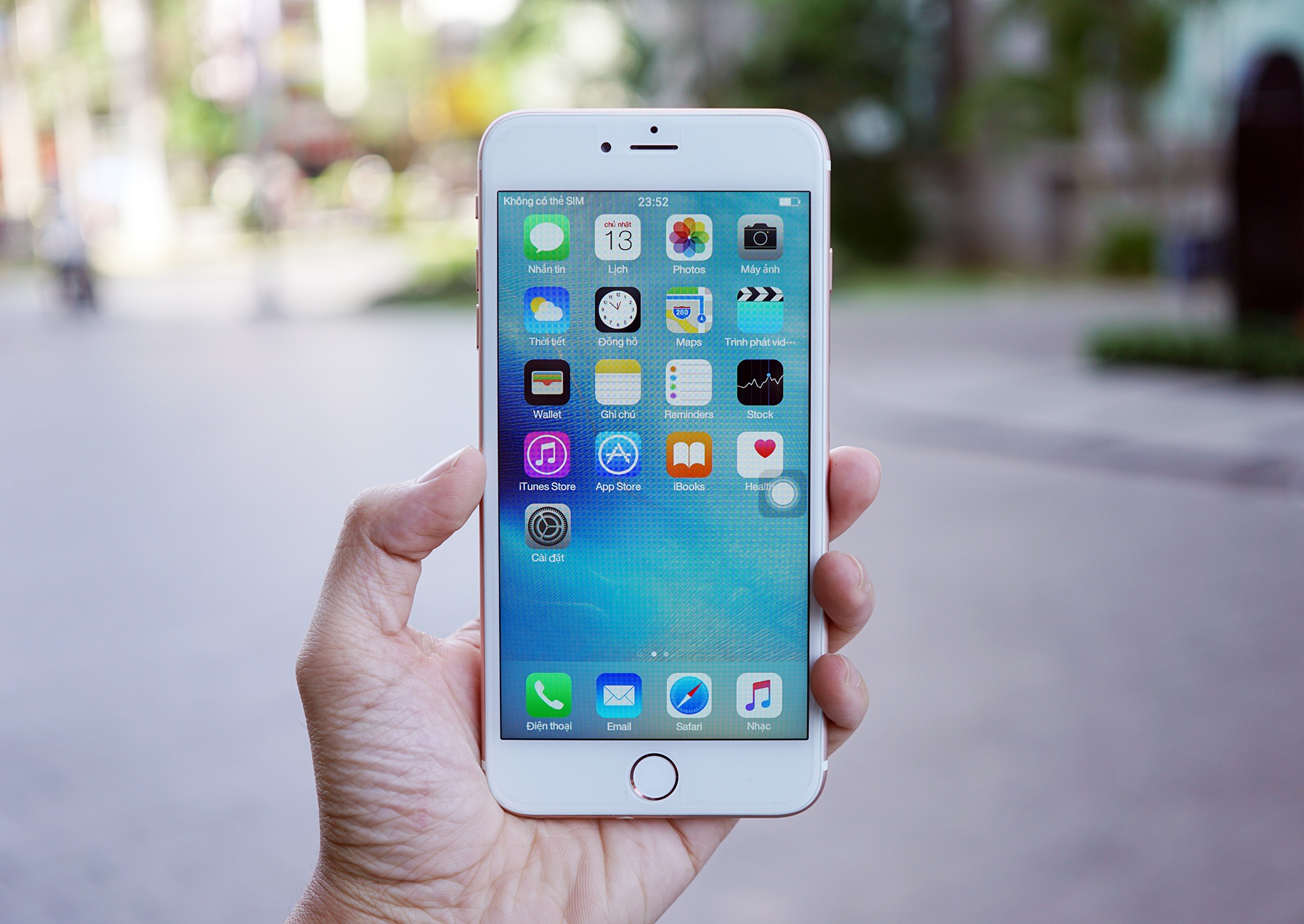 iPhone 6S Plus nhai dung cong Lightning gia 2,9 trieu o VN hinh anh