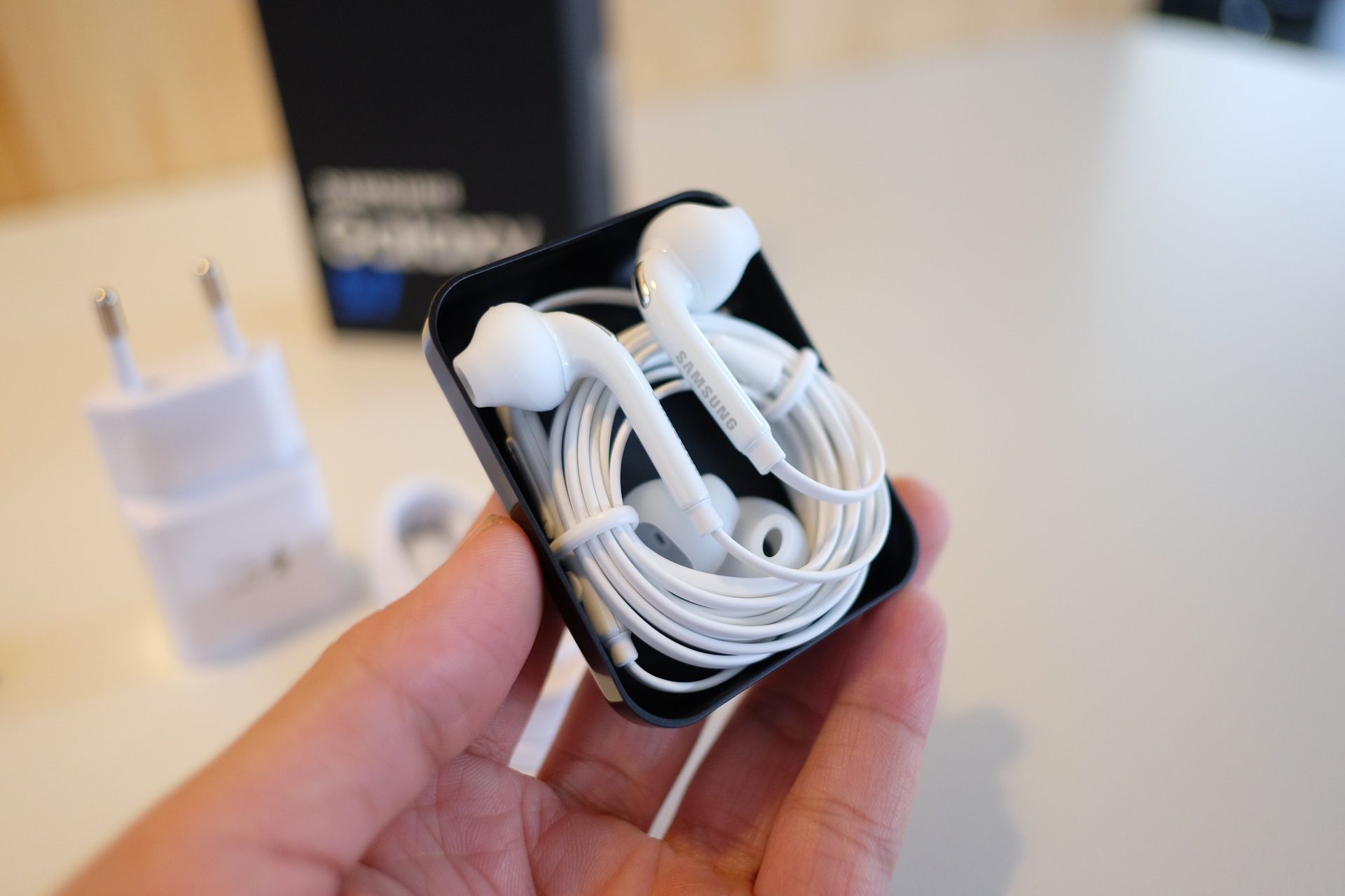 giá Galaxy S7 Edge, giá Galaxy S7, review Galaxy S7 ảnh 5 gia Galaxy S7 Edge, gia Galaxy S7, review Galaxy S7 anh 5