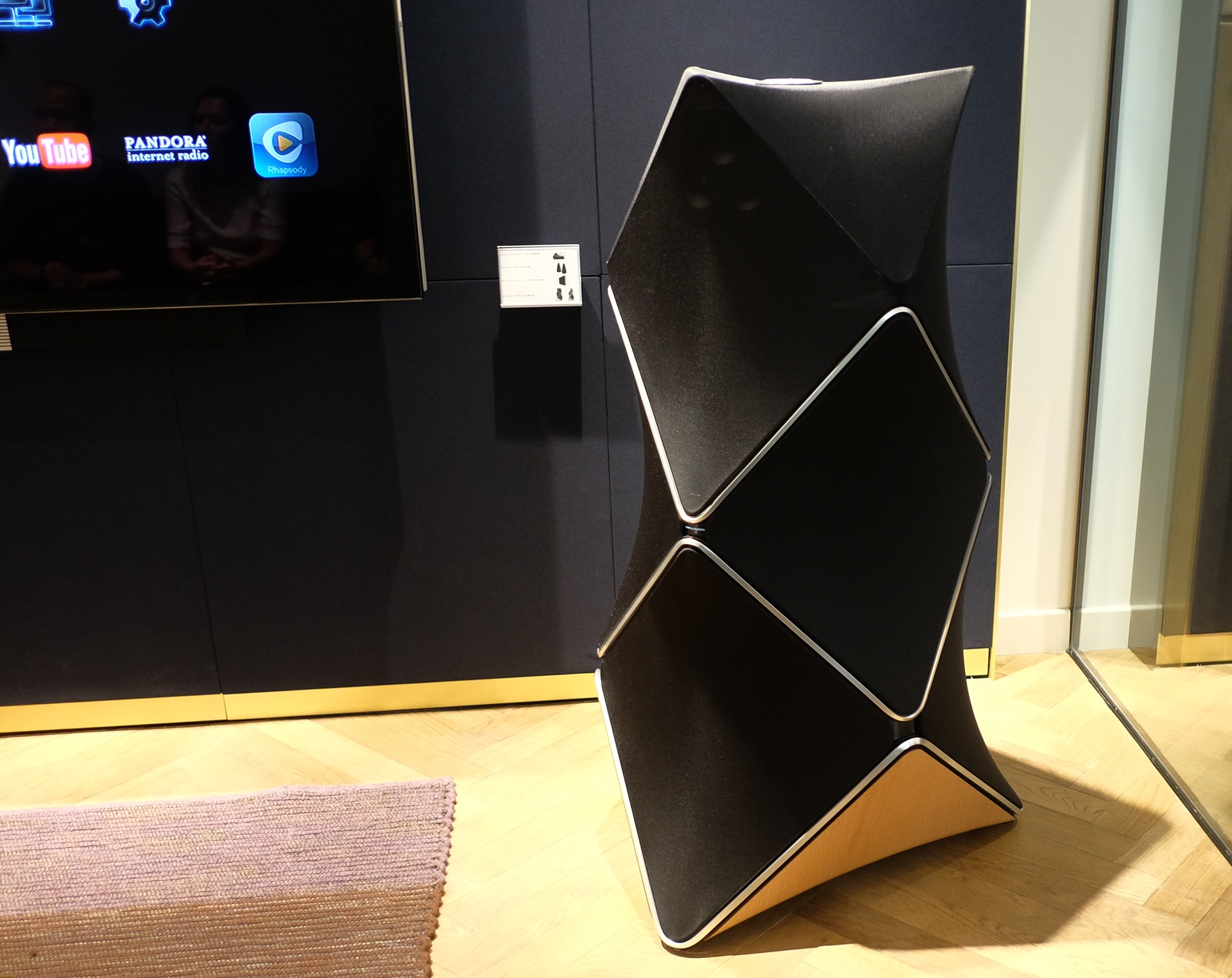 Loa Bang & Oflusen chinh hang Viet Nam anh 4