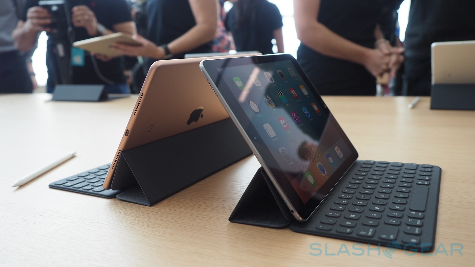 iPad Pro 9.7 inch ra mắt ảnh 8 iPad Pro 9.7 inch ra mat anh 8