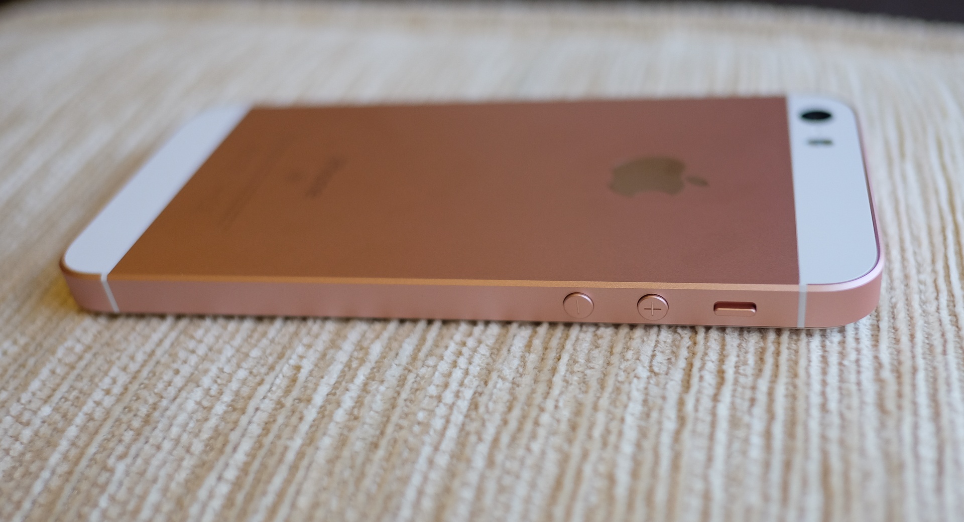 Anh iPhone SE o Viet Nam anh 12