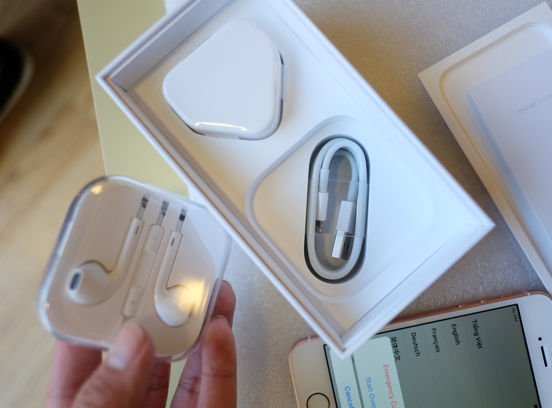 Anh iPhone SE o Viet Nam anh 7