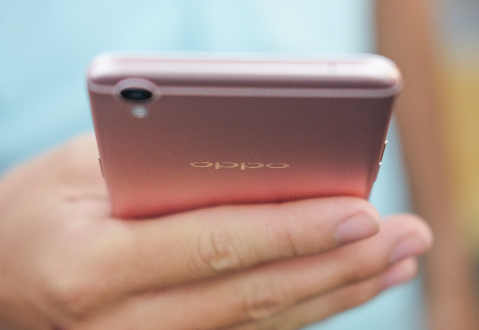 FPT dau Oppo VN: Cai chet dan cua cac nha phan phoi hinh anh