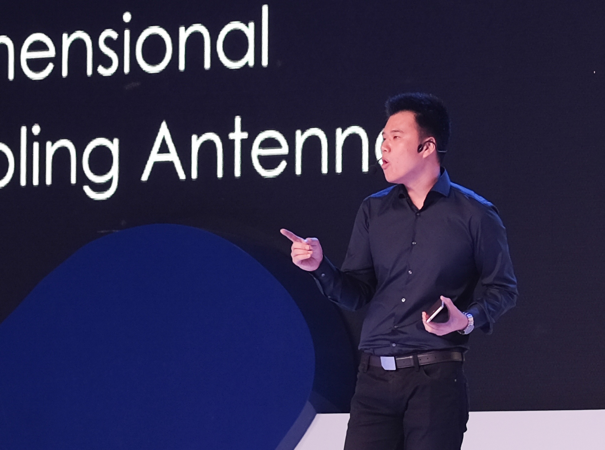 Coolpad Max ra mat anh 4