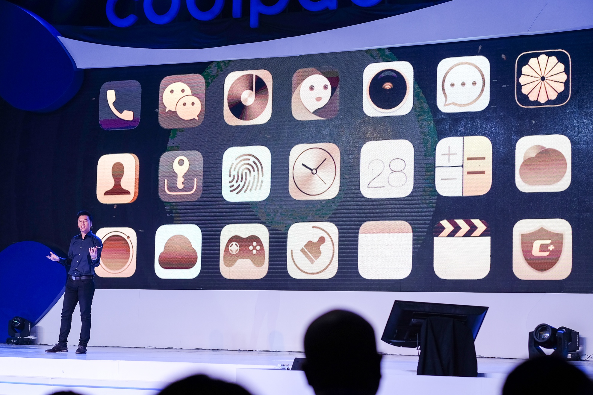 Coolpad Max ra mat anh 8