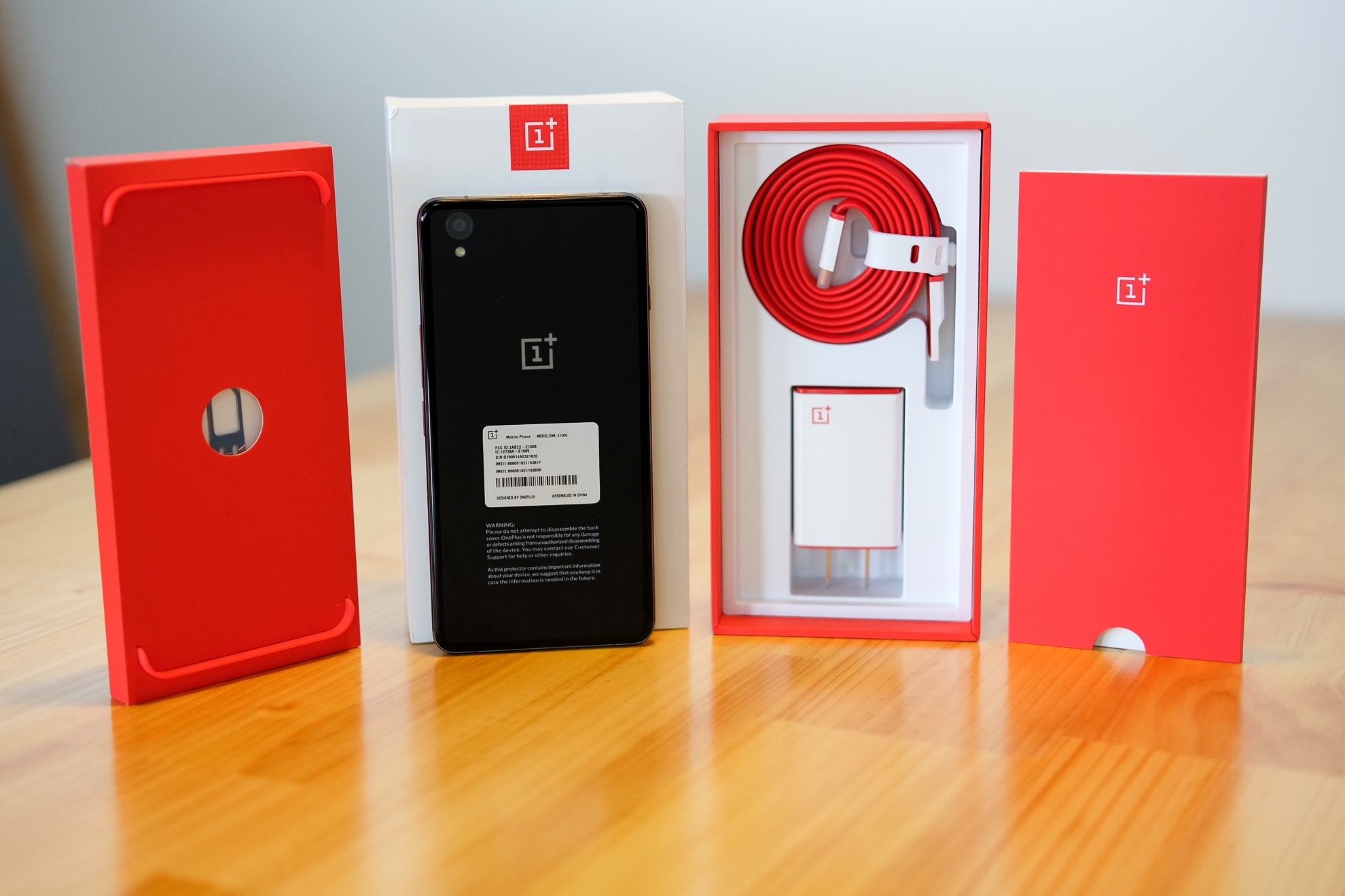 Mo hop OnePlus X anh 3