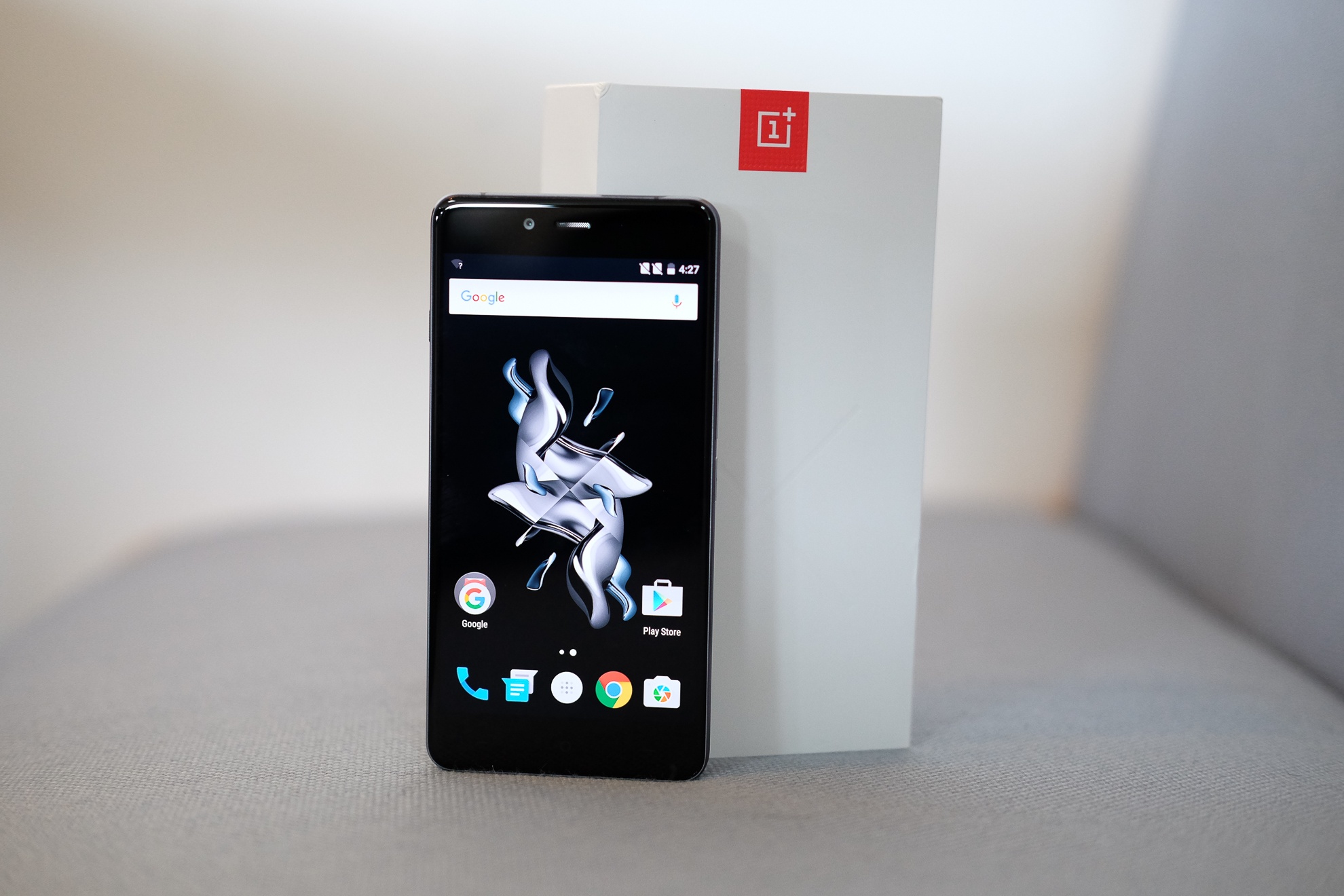 Mo hop OnePlus X anh 5