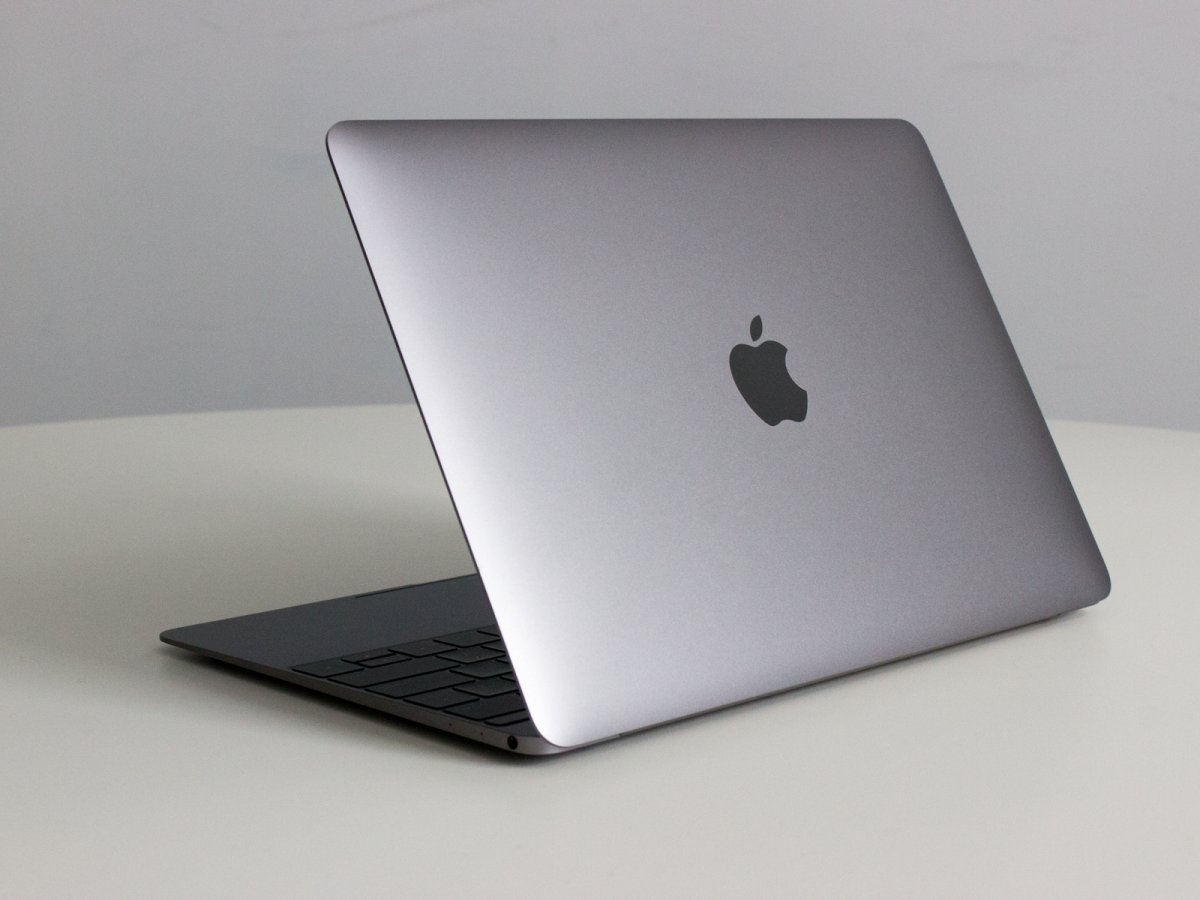 sac pin iPhone nhanh anh 1