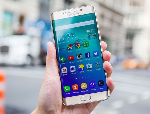 Cach xoa sach du lieu dien thoai Android truoc khi ban hinh anh