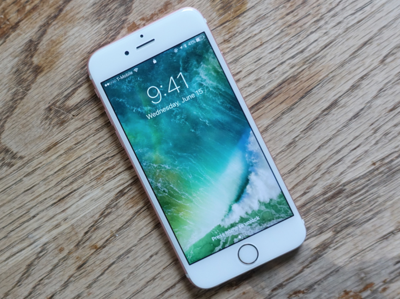 Da co iOS 10 beta 2 cho iPhone va iPad hinh anh