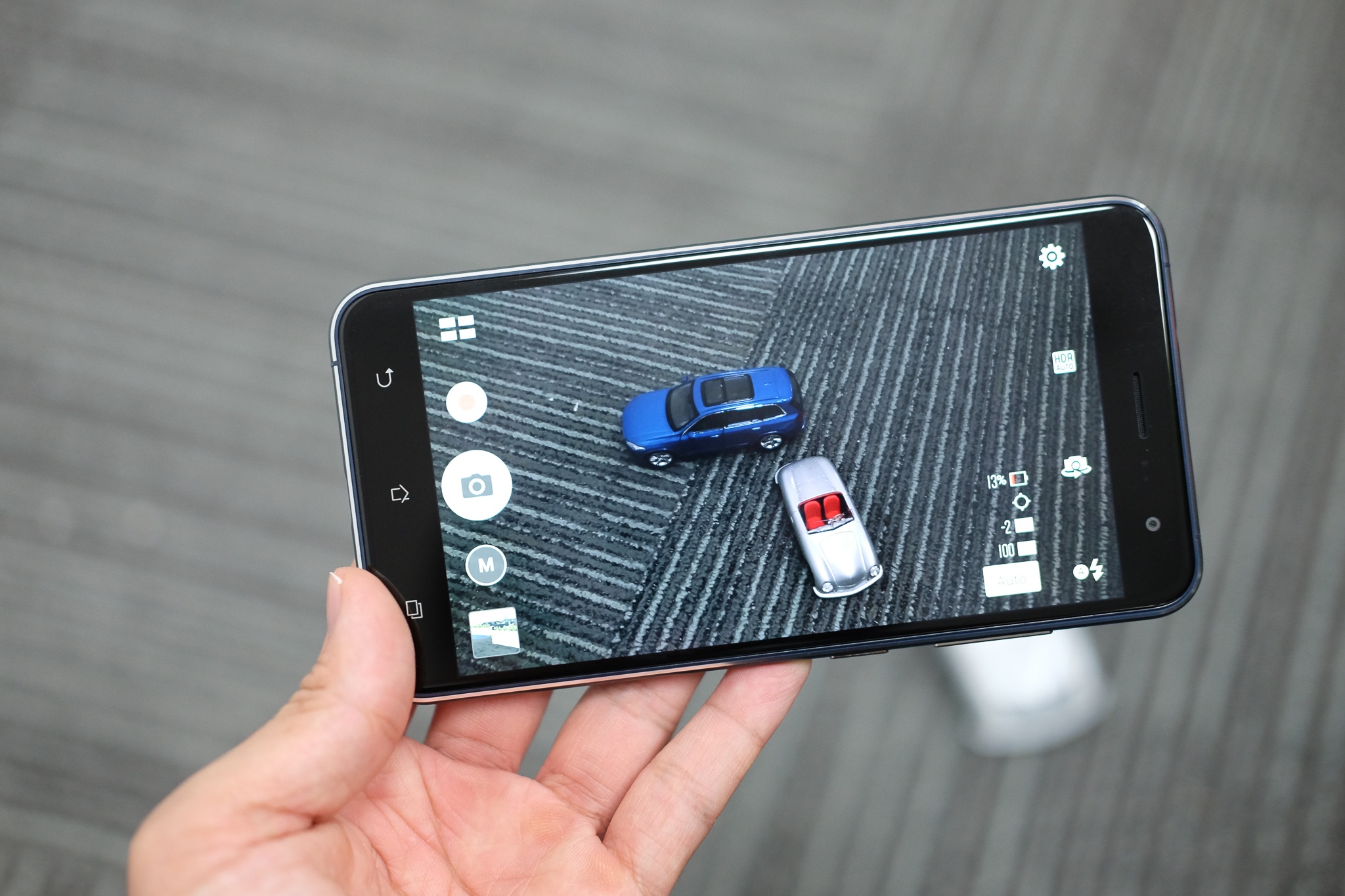 Anh Asus Zenfone 3 anh 13