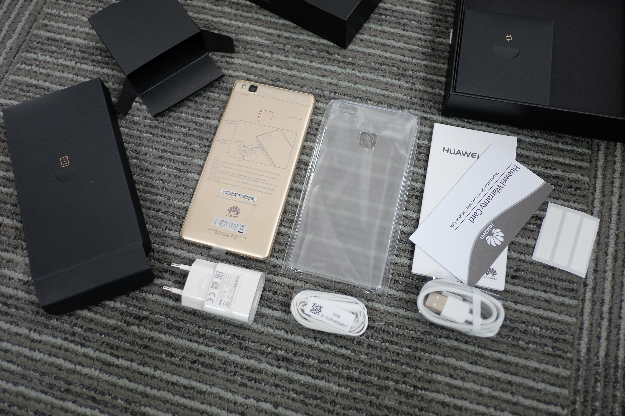 Huawei P9 Lite anh 2