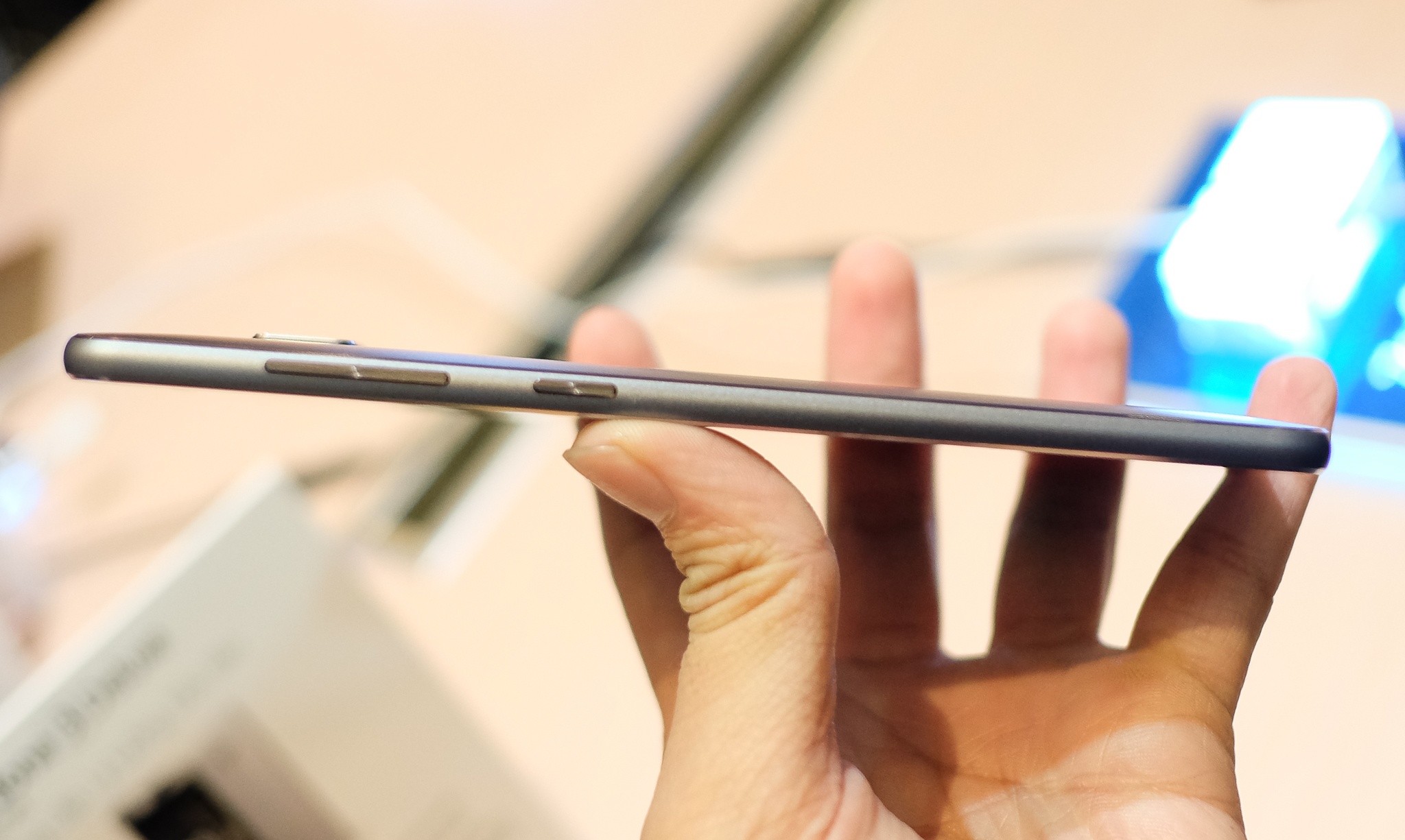 Anh Zenfone3 Deluxe anh 7