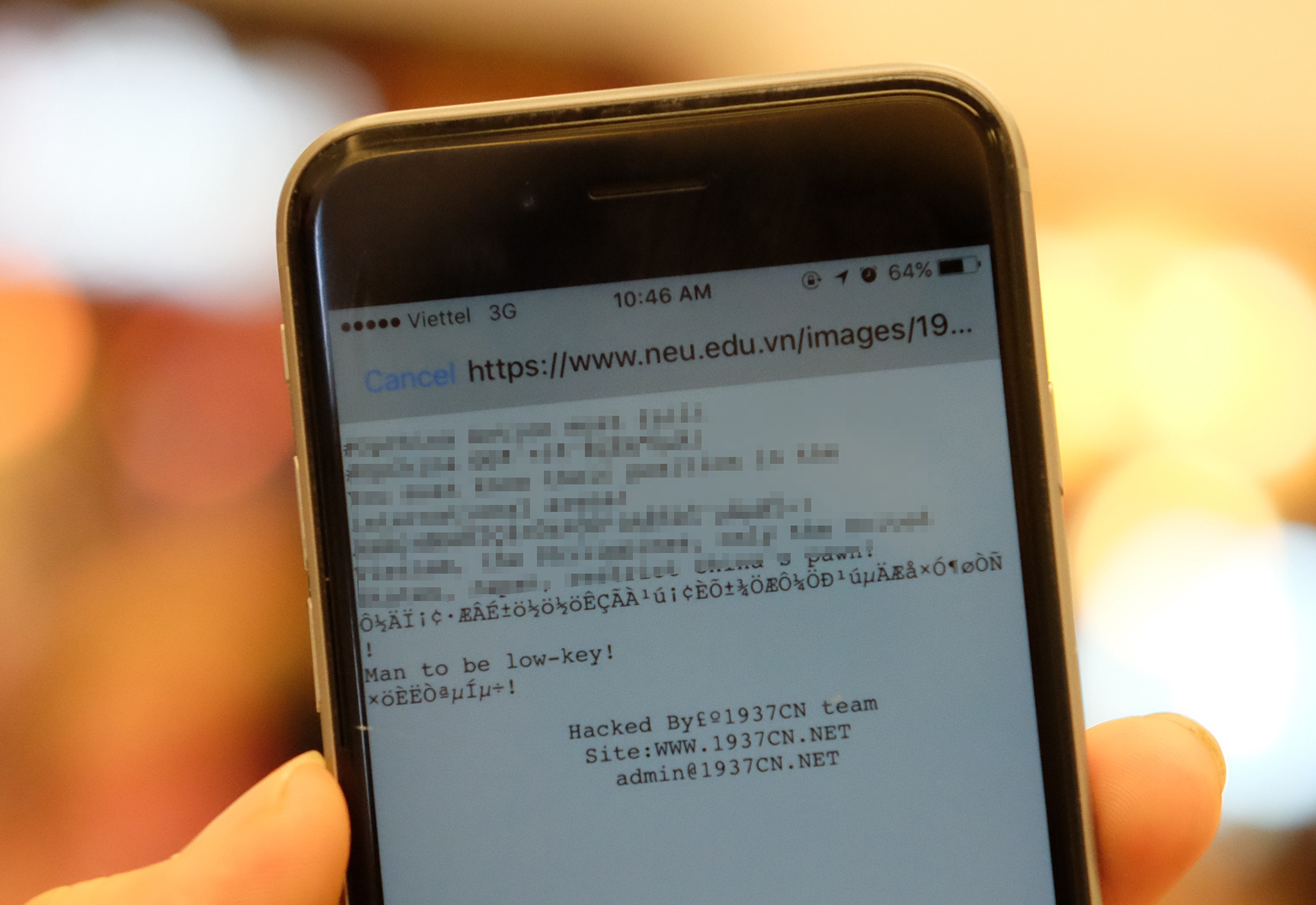 Website Dai hoc Kinh te Quoc dan bi xam nhap hinh anh