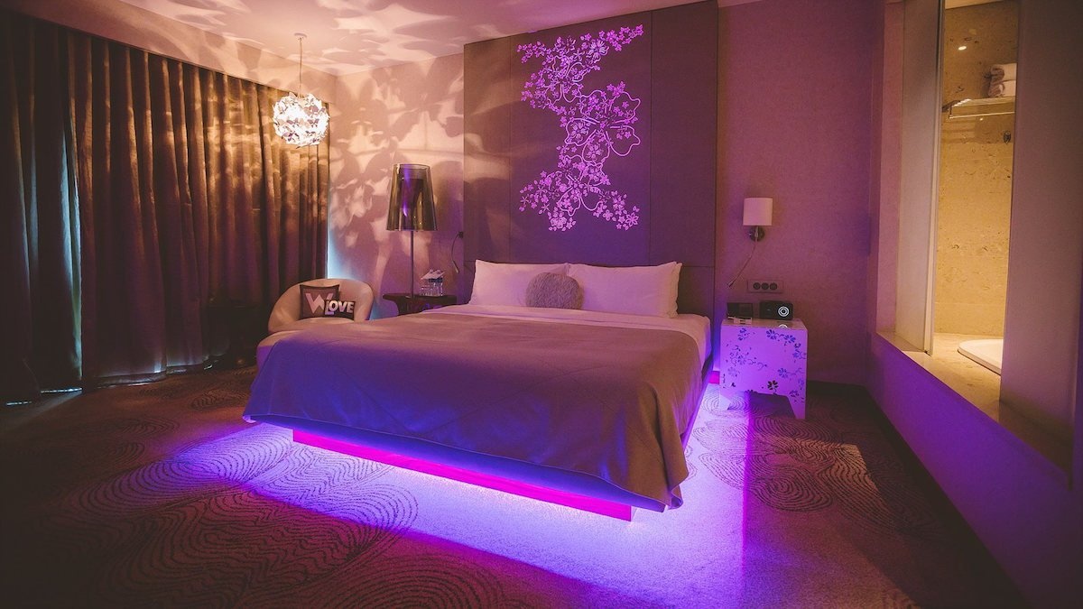 khach san hi-tech anh 5