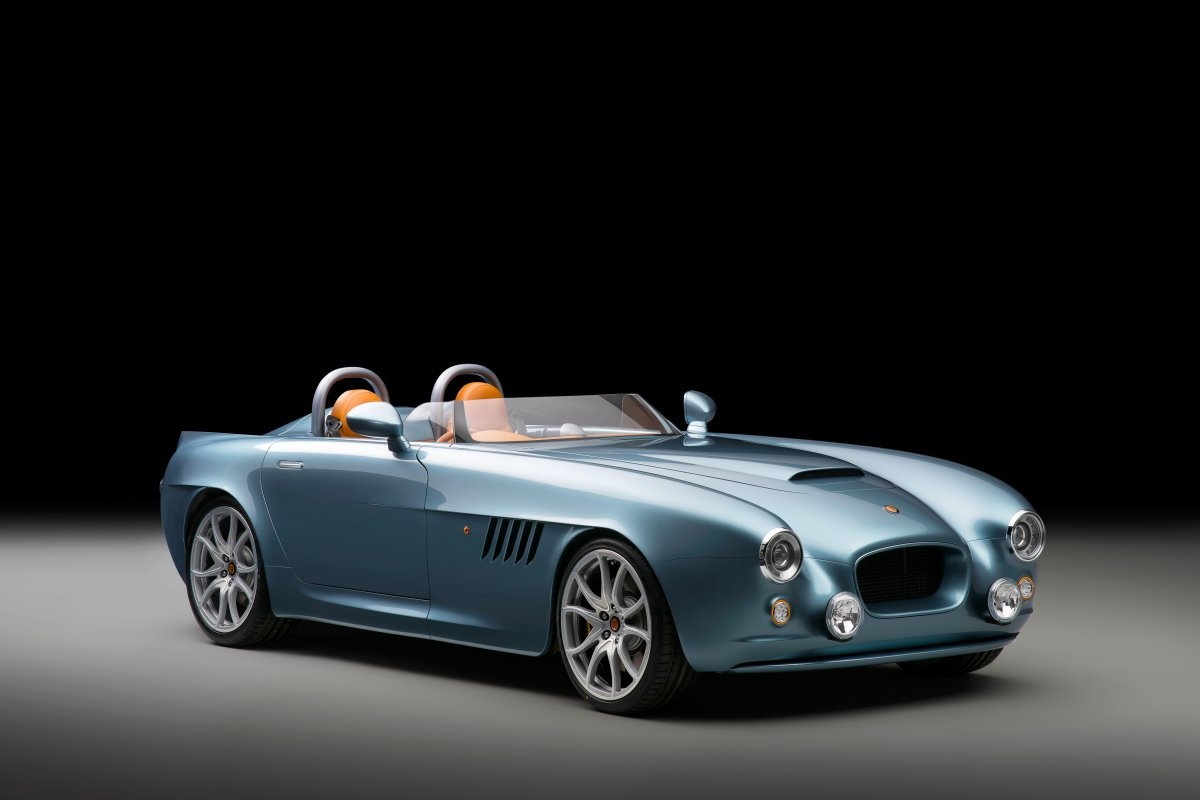 Sieu xe hoai co gia 330.000 USD tu Bristol Cars hinh anh