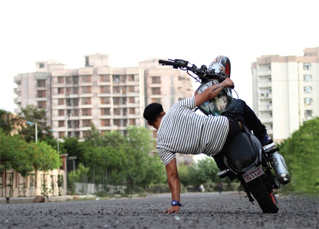 6 sai lam nguy hiem khi nguoi tre lai xe hinh anh