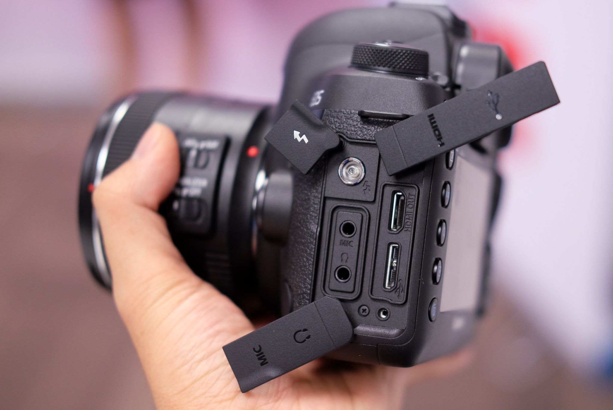 Canon 5D Mark IV o Viet Nam anh 6