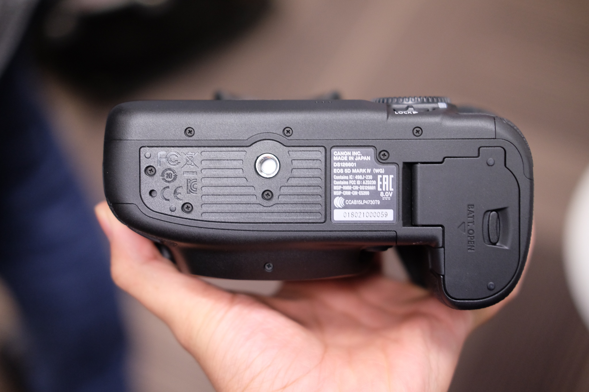 Canon 5D Mark IV o Viet Nam anh 7