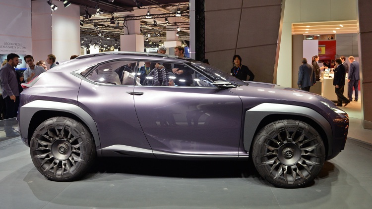 Lexus UX anh 2