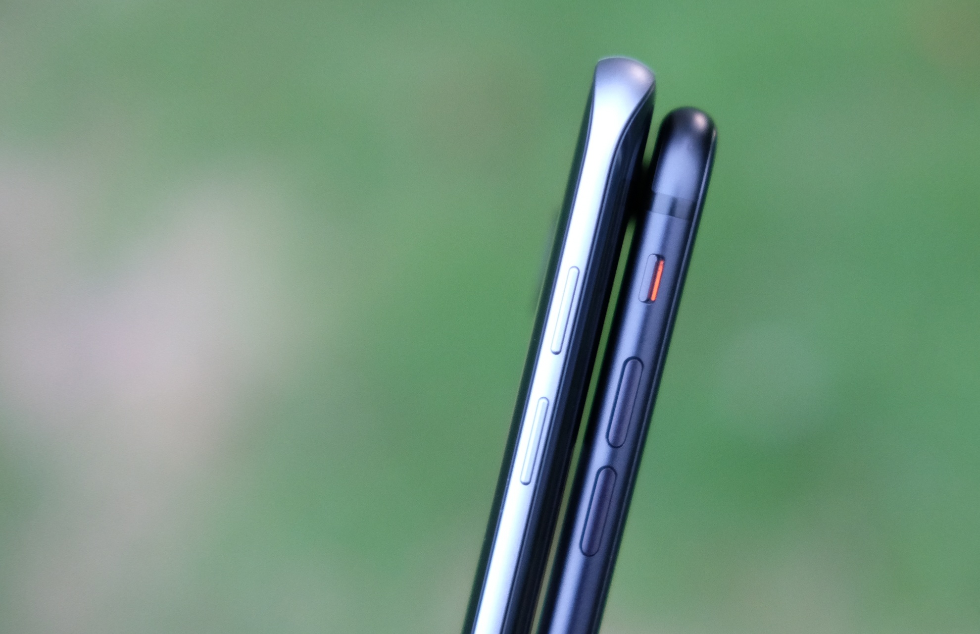 Galaxy S7 edge va iPhone 7 do dang anh 4