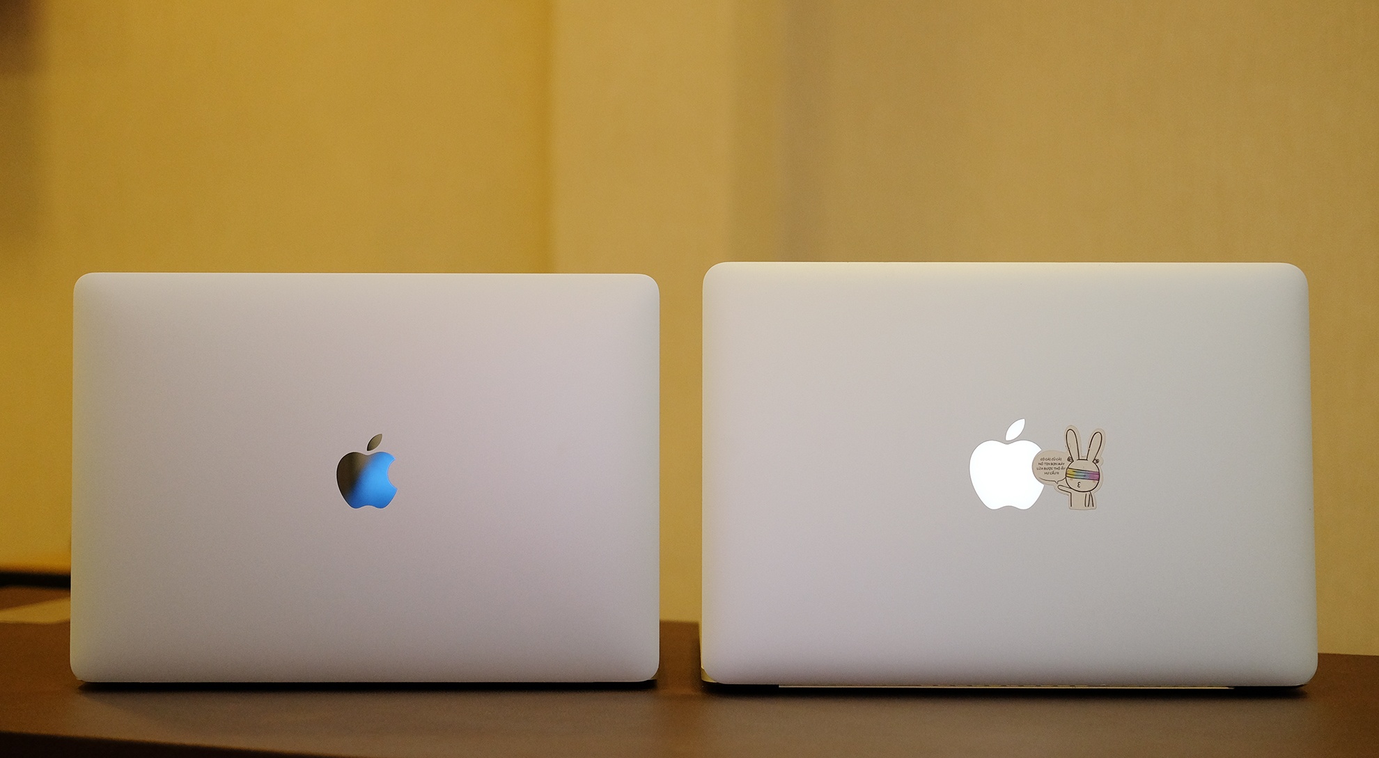 mo hop MacBook Pro 2016 anh 12