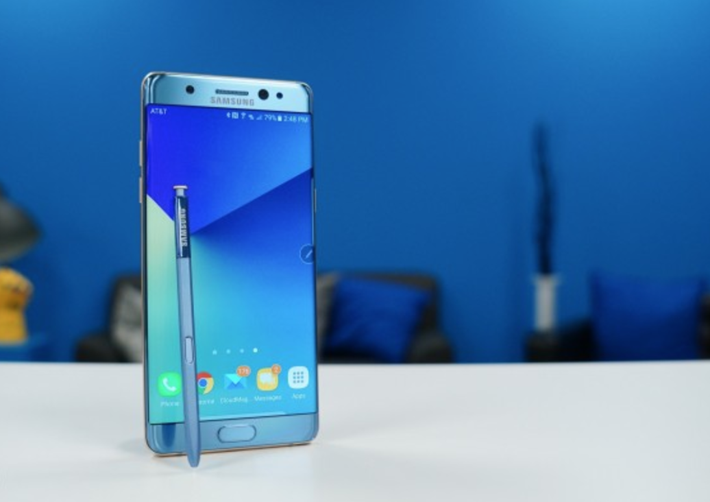 Galaxy Note 7 và iPhone SE ảnh 2 Galaxy Note 7 va iPhone SE anh 2