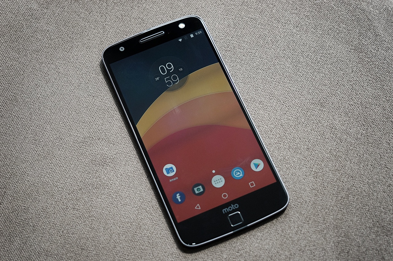 Anh Moto Z sieu mong sap ban o Viet Nam hinh anh