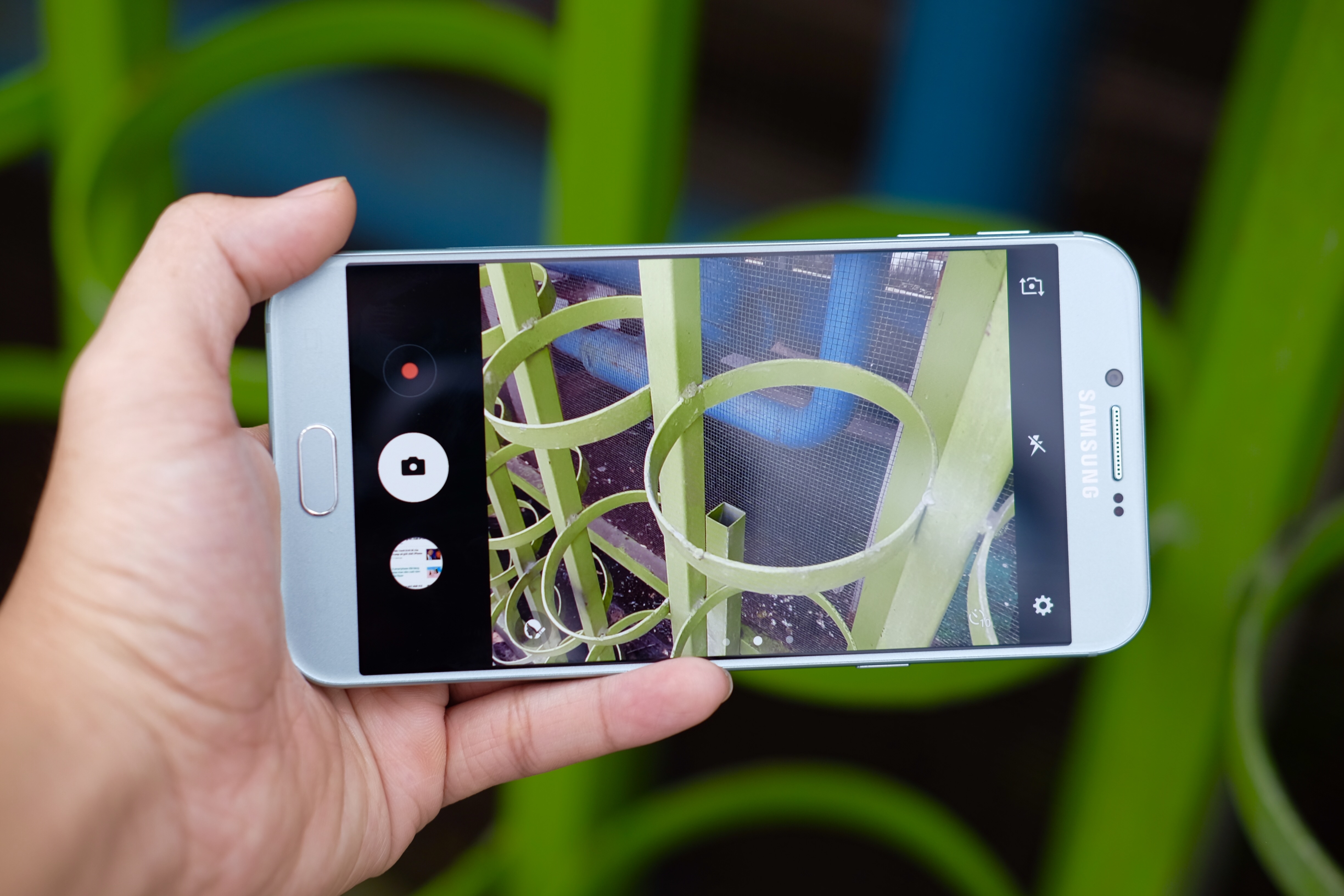 Anh Galaxy A8 2016 anh 7