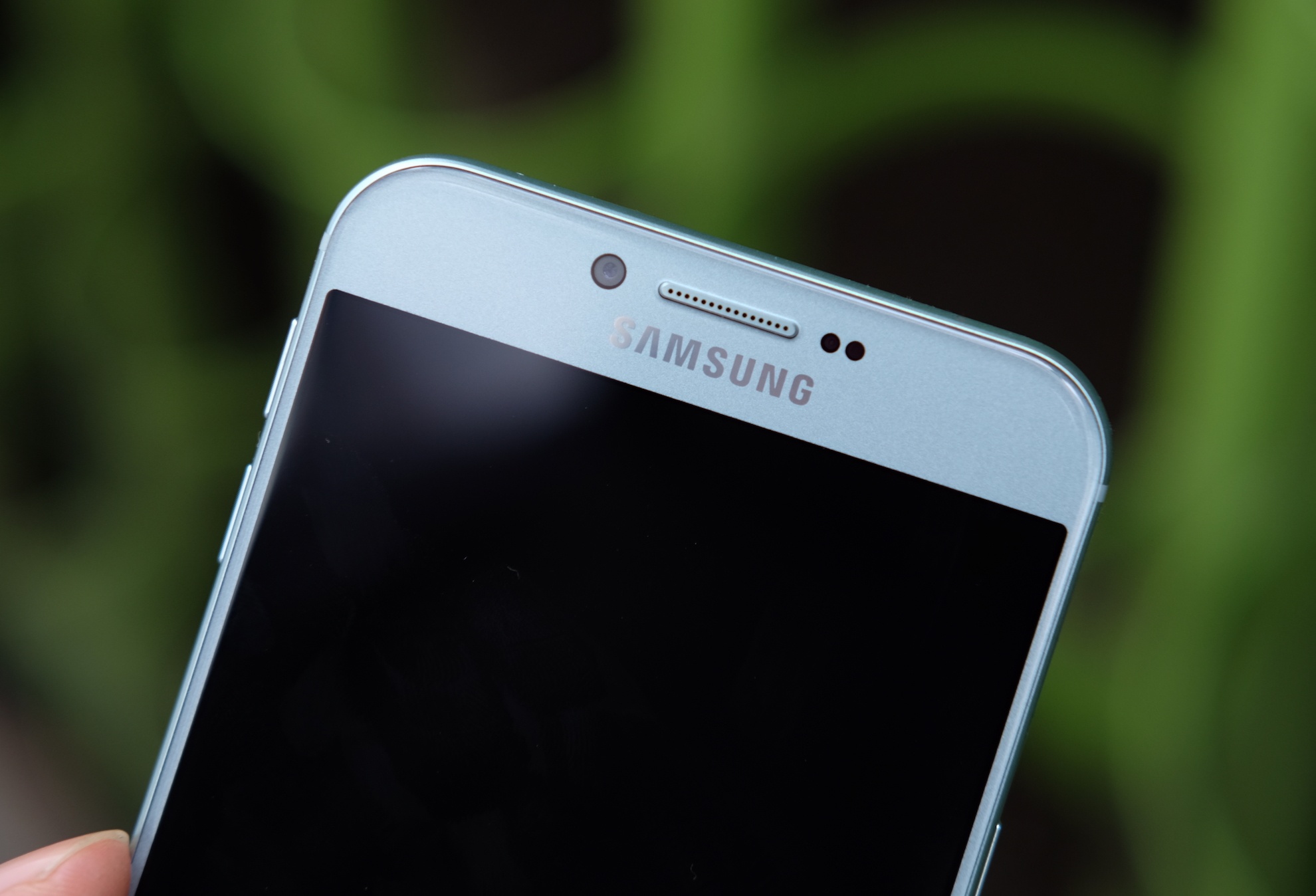 Anh Galaxy A8 2016 anh 10