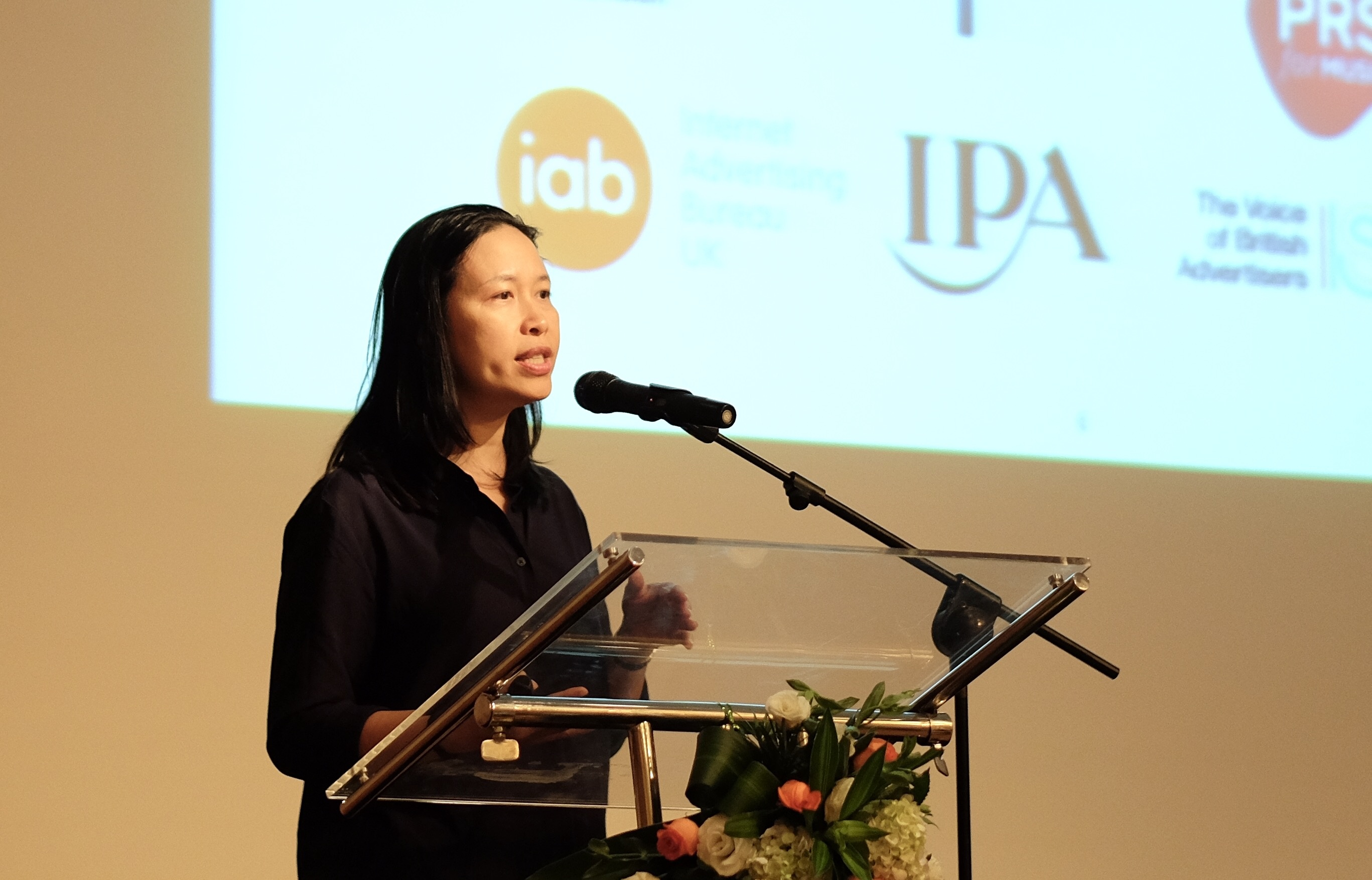 Hiep hoi dien anh My hien ke VN chong vi pham ban quyen hinh anh