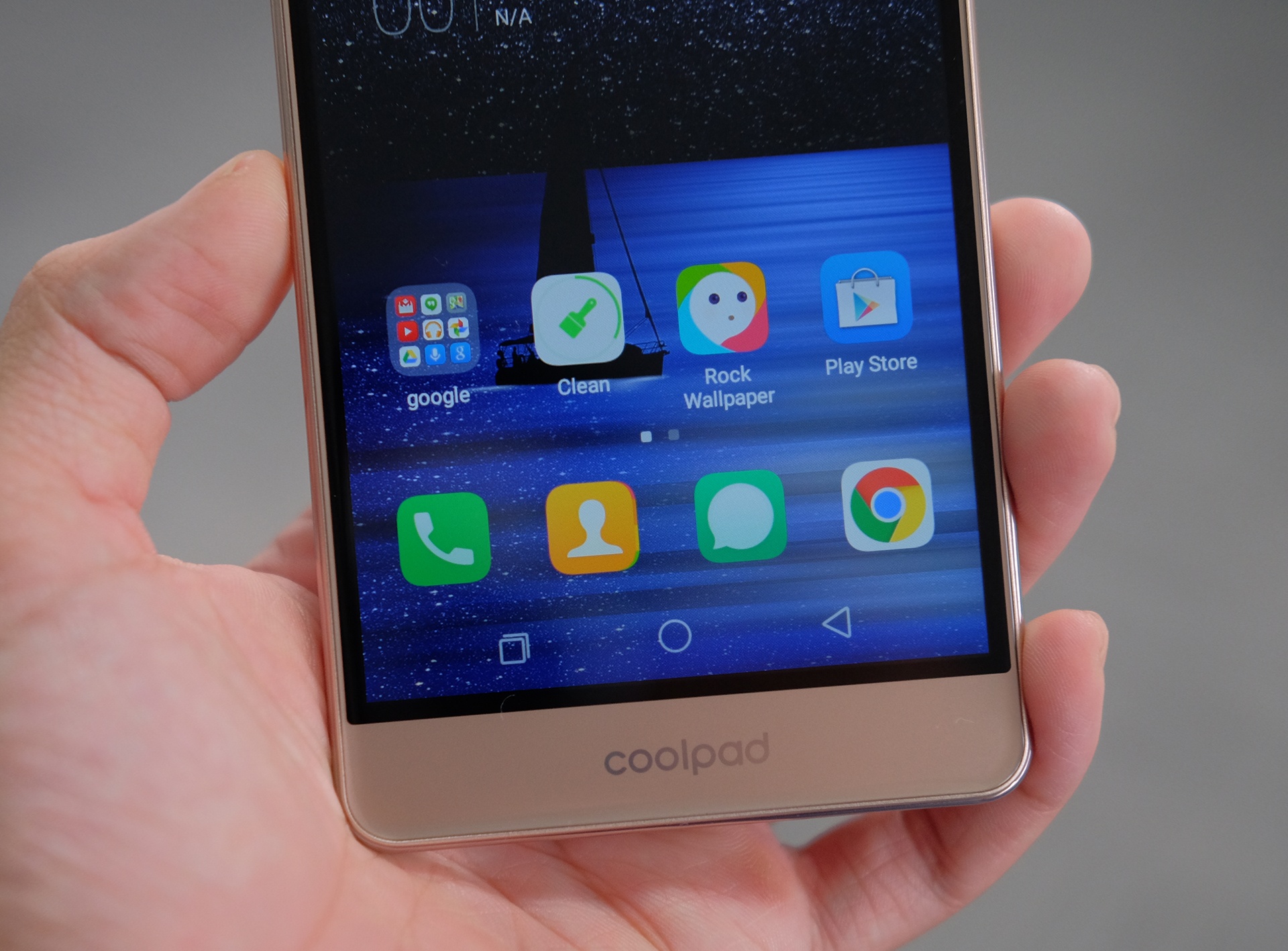 smartphone co khong gian bao mat anh 4