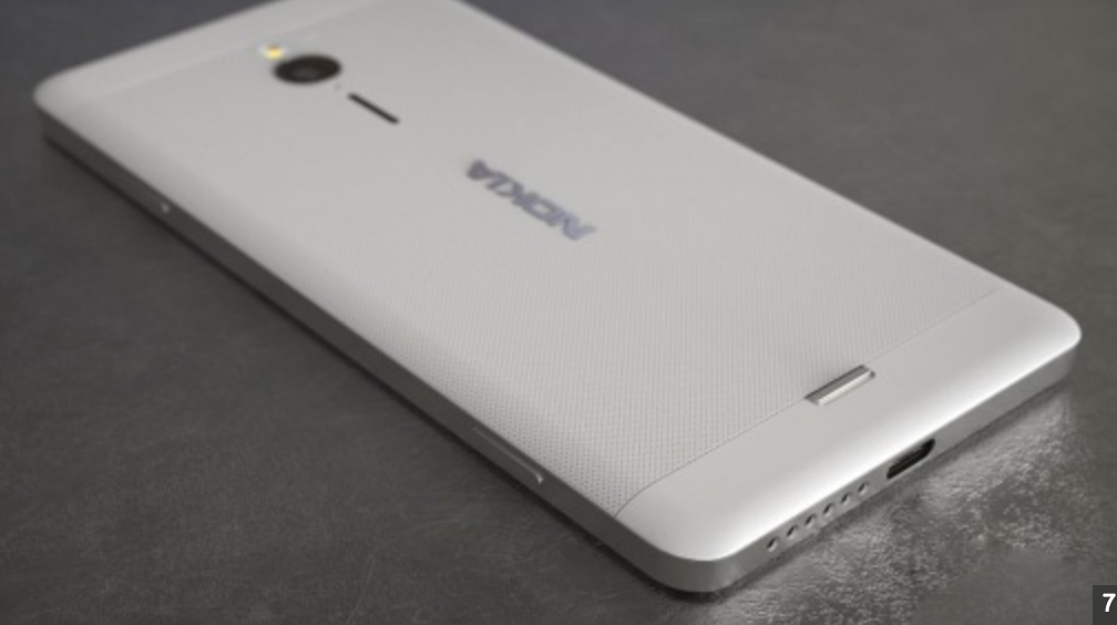 Nokia Z2 Plus co chip Snapdragon 820, RAM 4 GB lo dien hinh anh