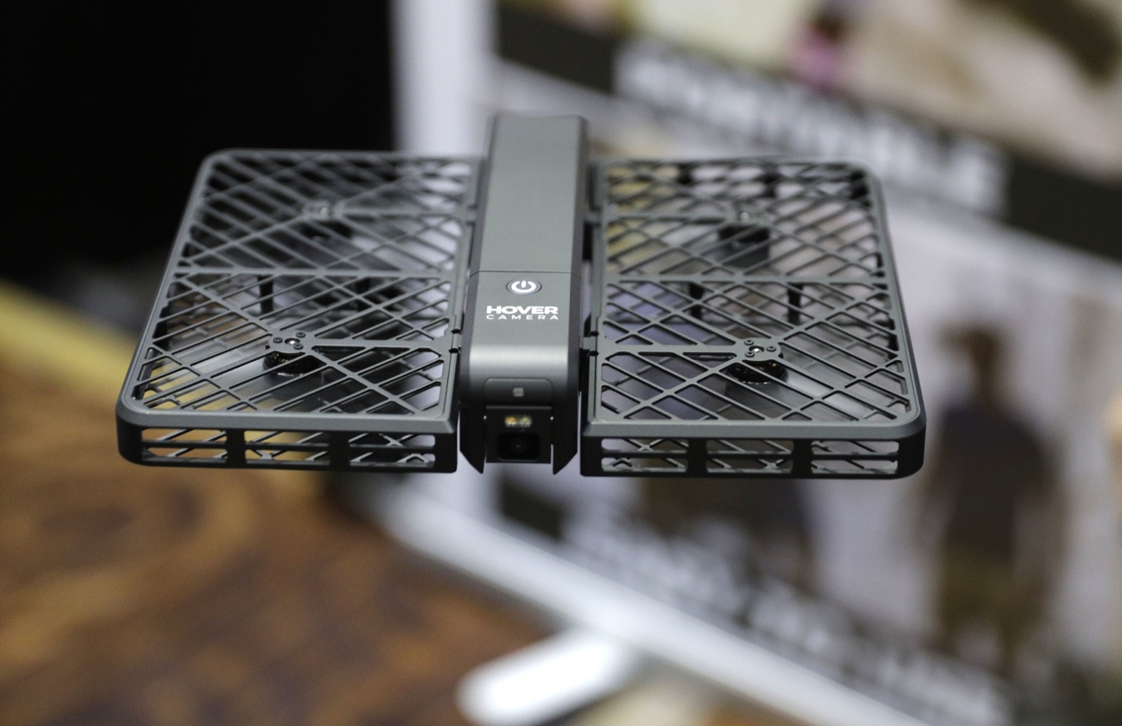 ra mat o CES 2017 anh 3