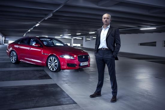 Mourinho noi hung quay pha voi xe Jaguar hinh anh
