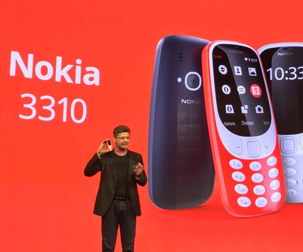 Nha vua Nokia tro lai, loi hai khac xua hinh anh