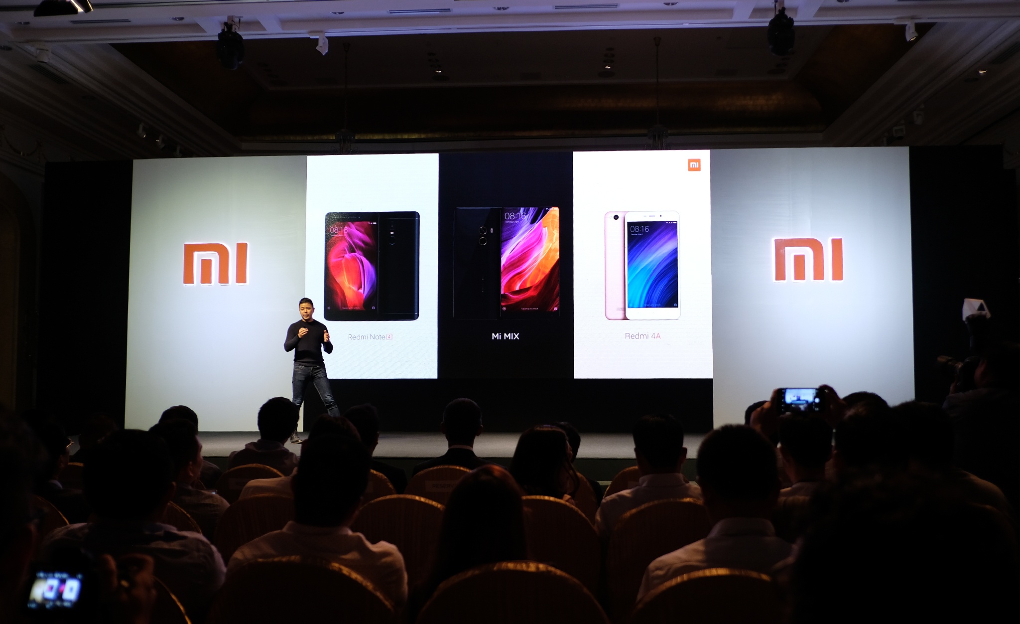 Xiaomi ra mat Mimix o Viet Nam anh 1