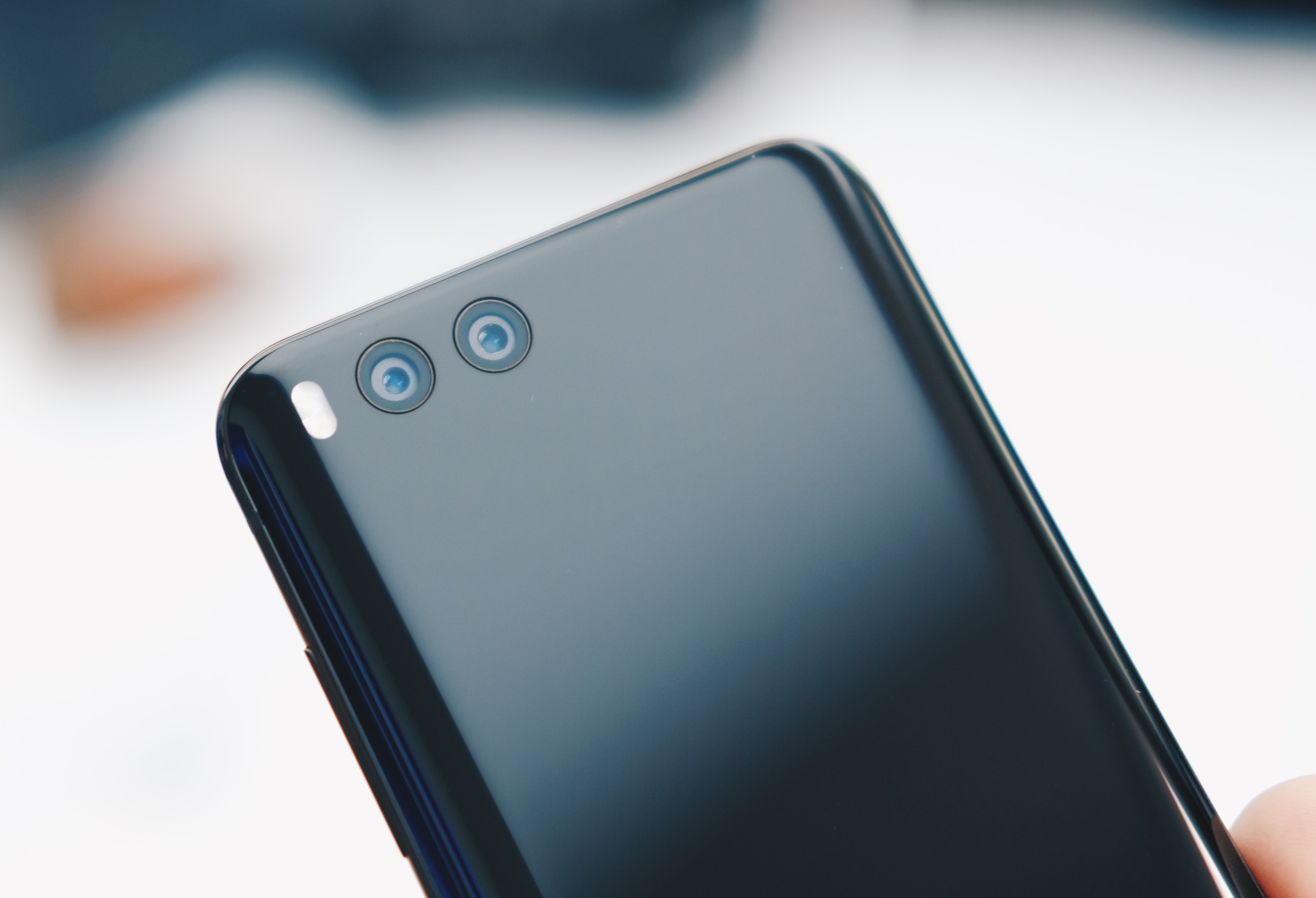 Xiaomi Mi 6 ra mat anh 9