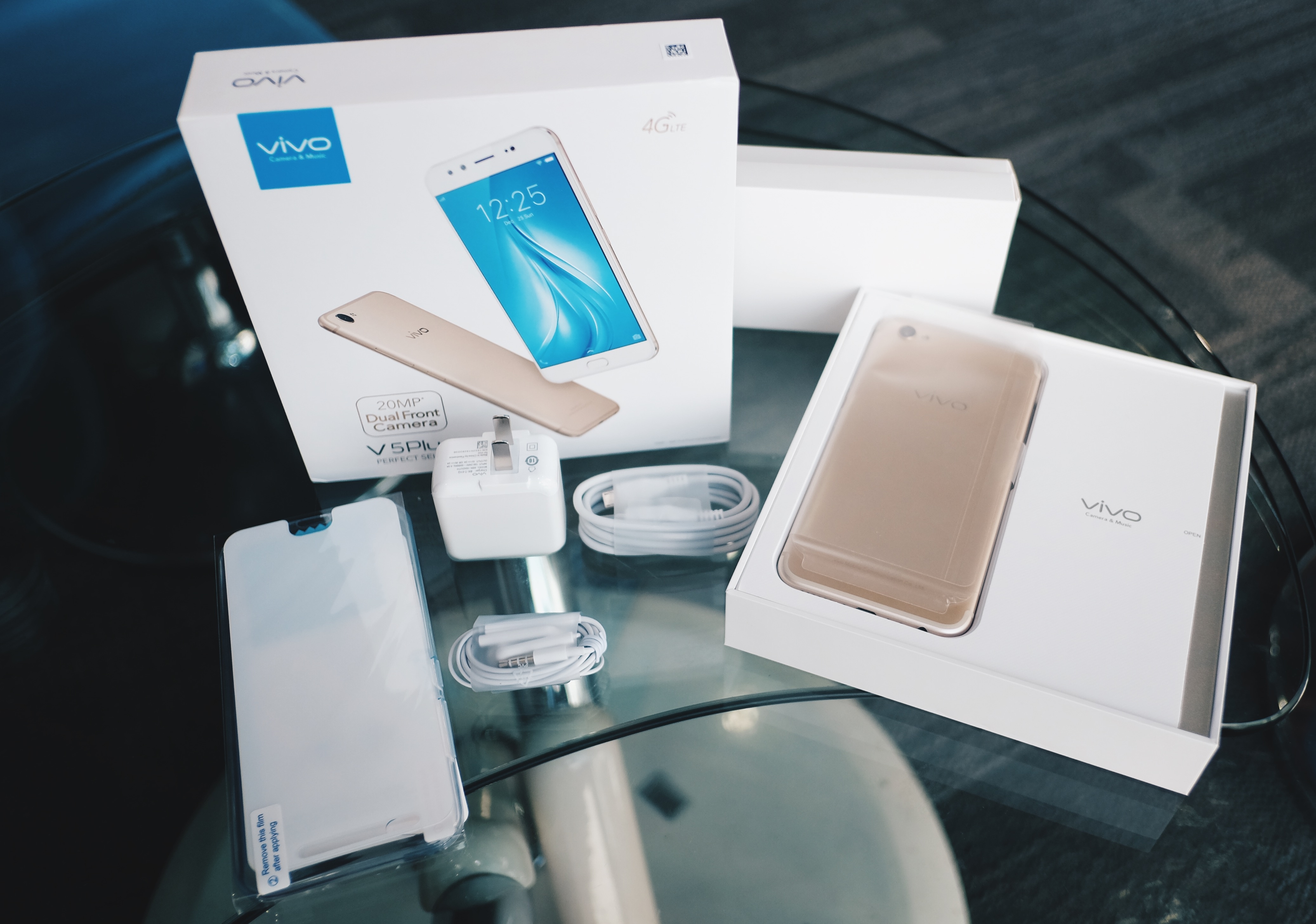 Mo hop Vivo V5 Plus anh 2