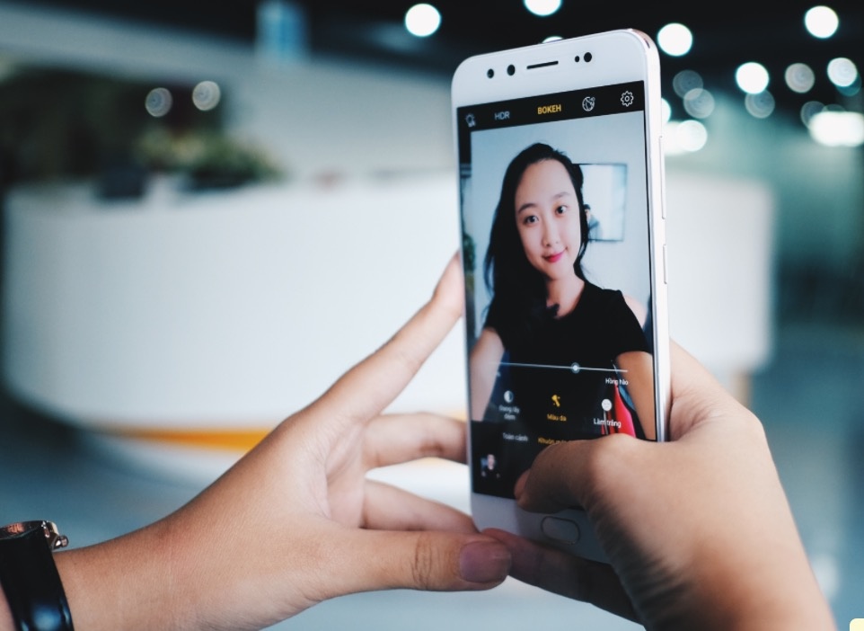 10 smartphone doi thu tam 10 trieu cua Galaxy Note 7R khi ve VN hinh anh