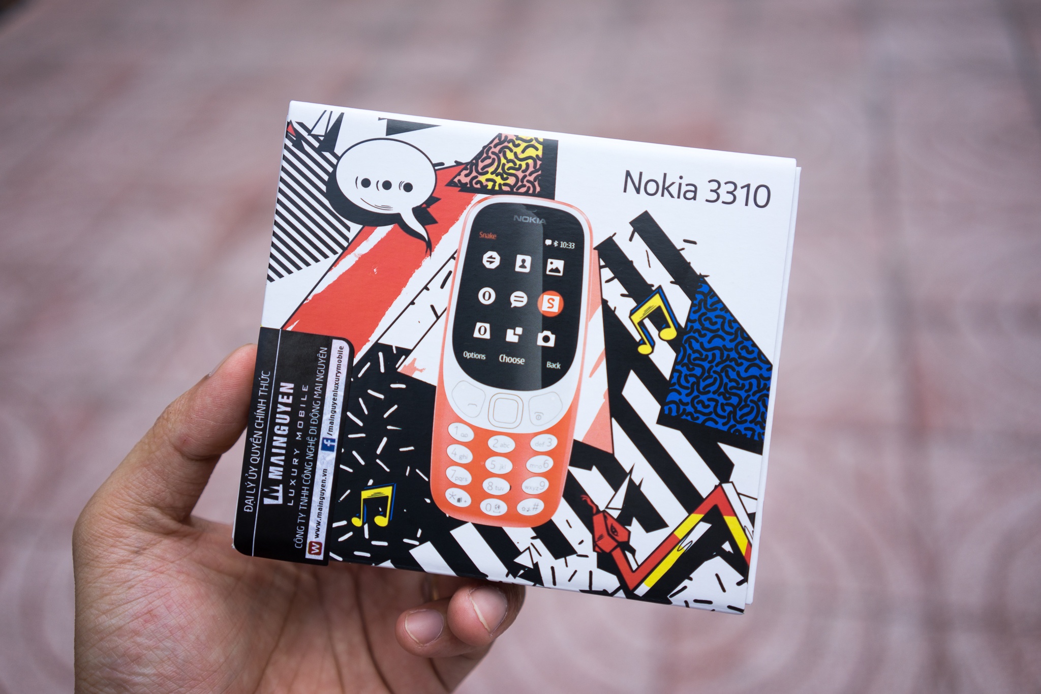 Mo hop Nokia 3310 anh 1