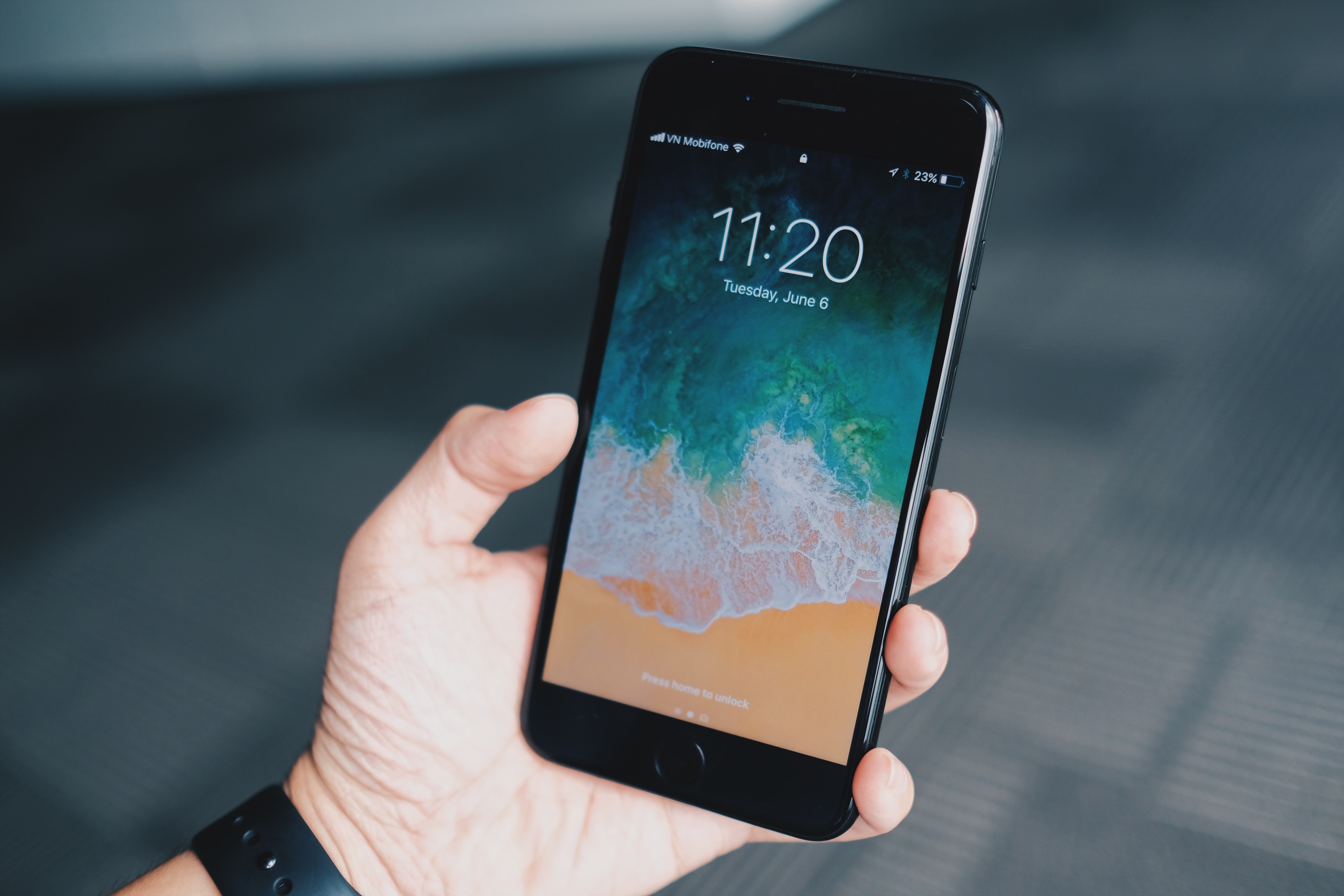 iOS 11 tren iPhone 7 Plus anh 1