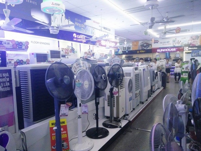 Mua do dien lanh, co nen tin vao quang cao? hinh anh