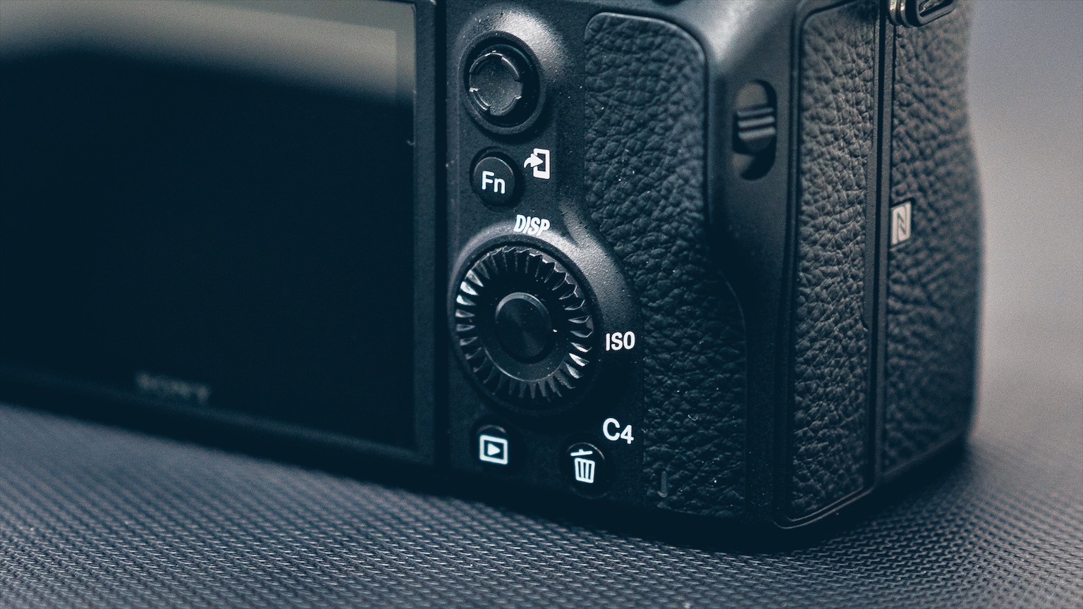 Anh thuc te Sony A9 anh 7