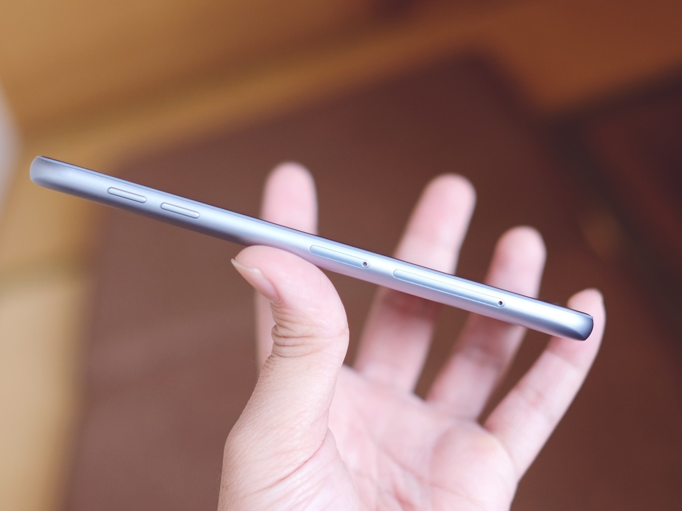 Anh thuc te Galaxy J7 Pro anh 4