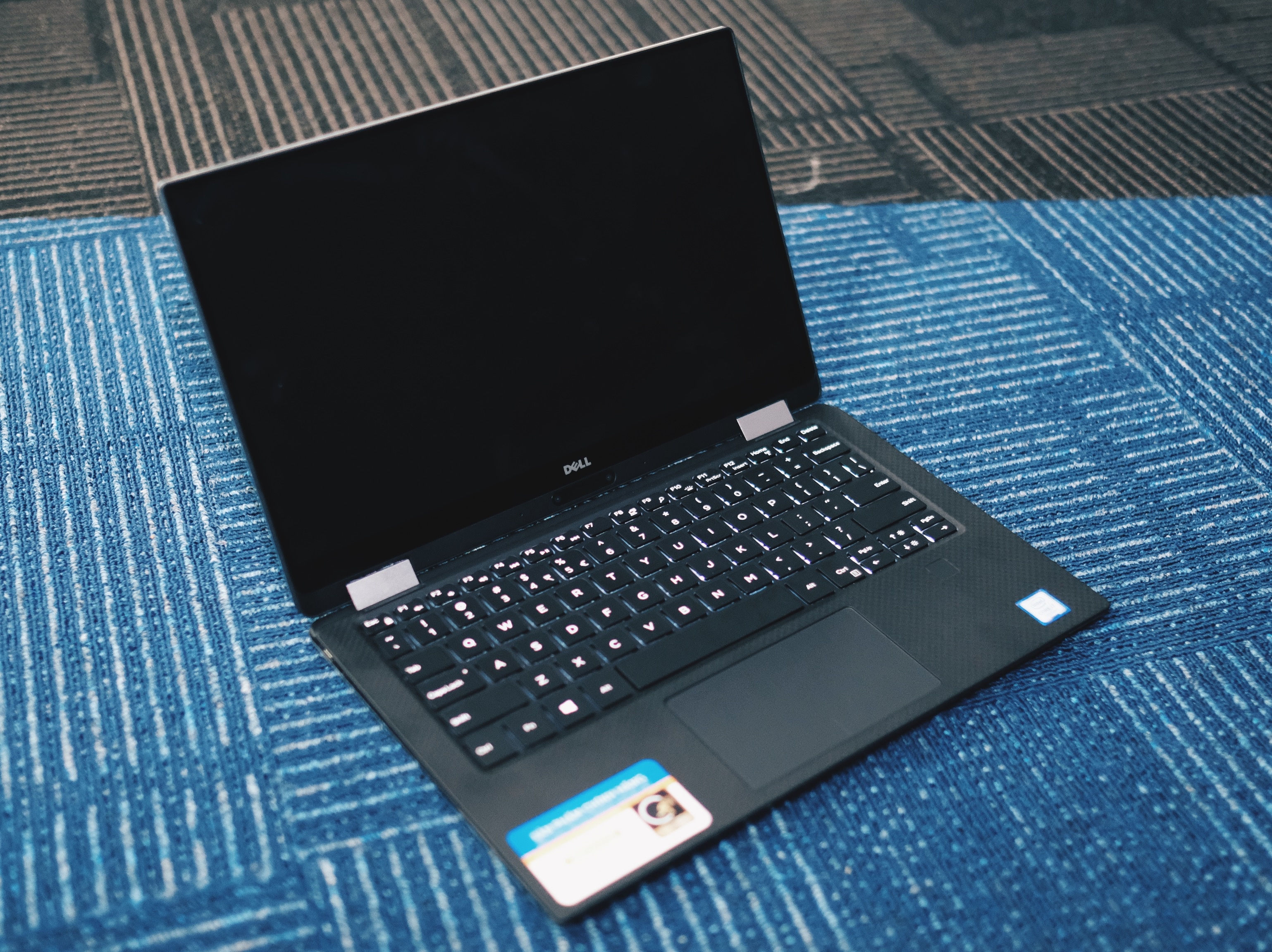 anh Dell XPS 13 2-in-1 anh 3