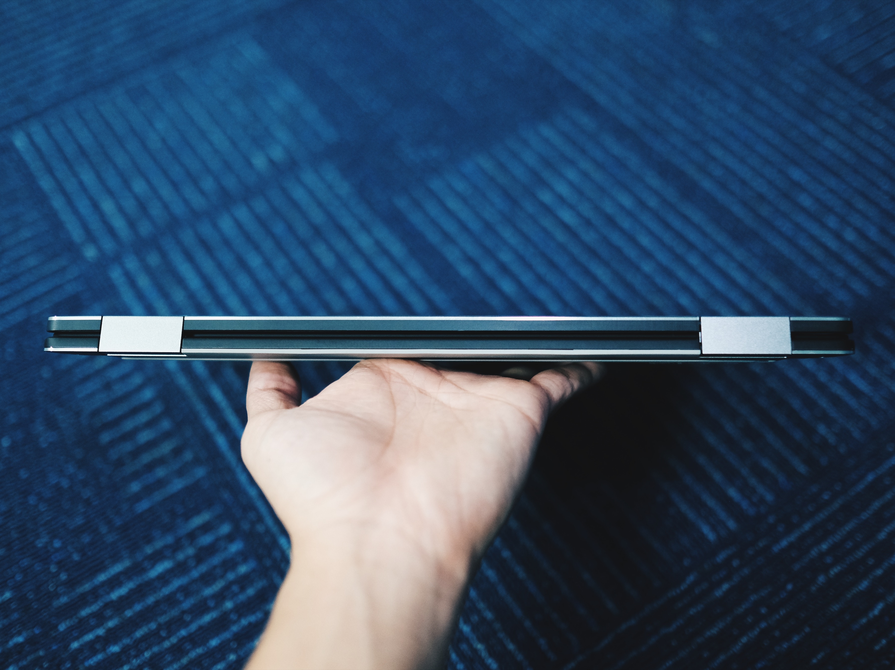 anh Dell XPS 13 2-in-1 anh 9