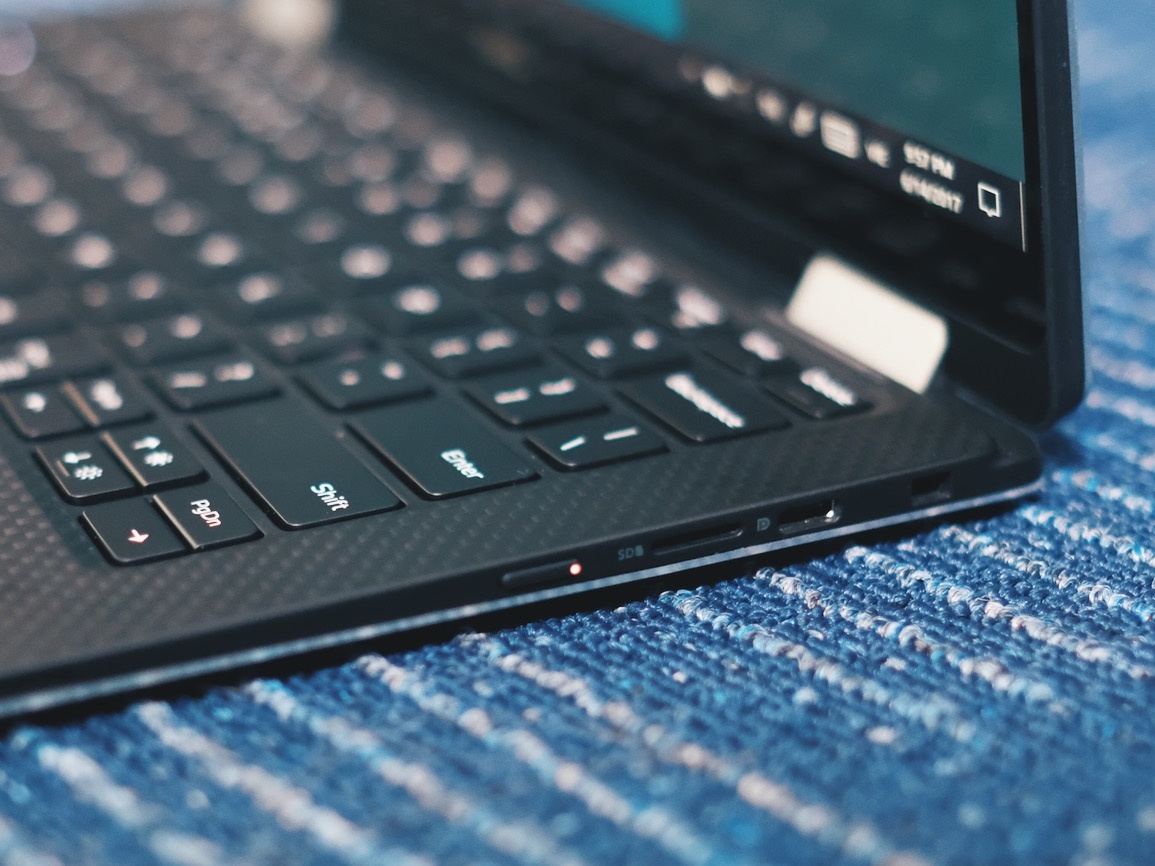 anh Dell XPS 13 2-in-1 anh 6